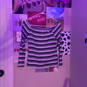 Off the shoulder shirt!